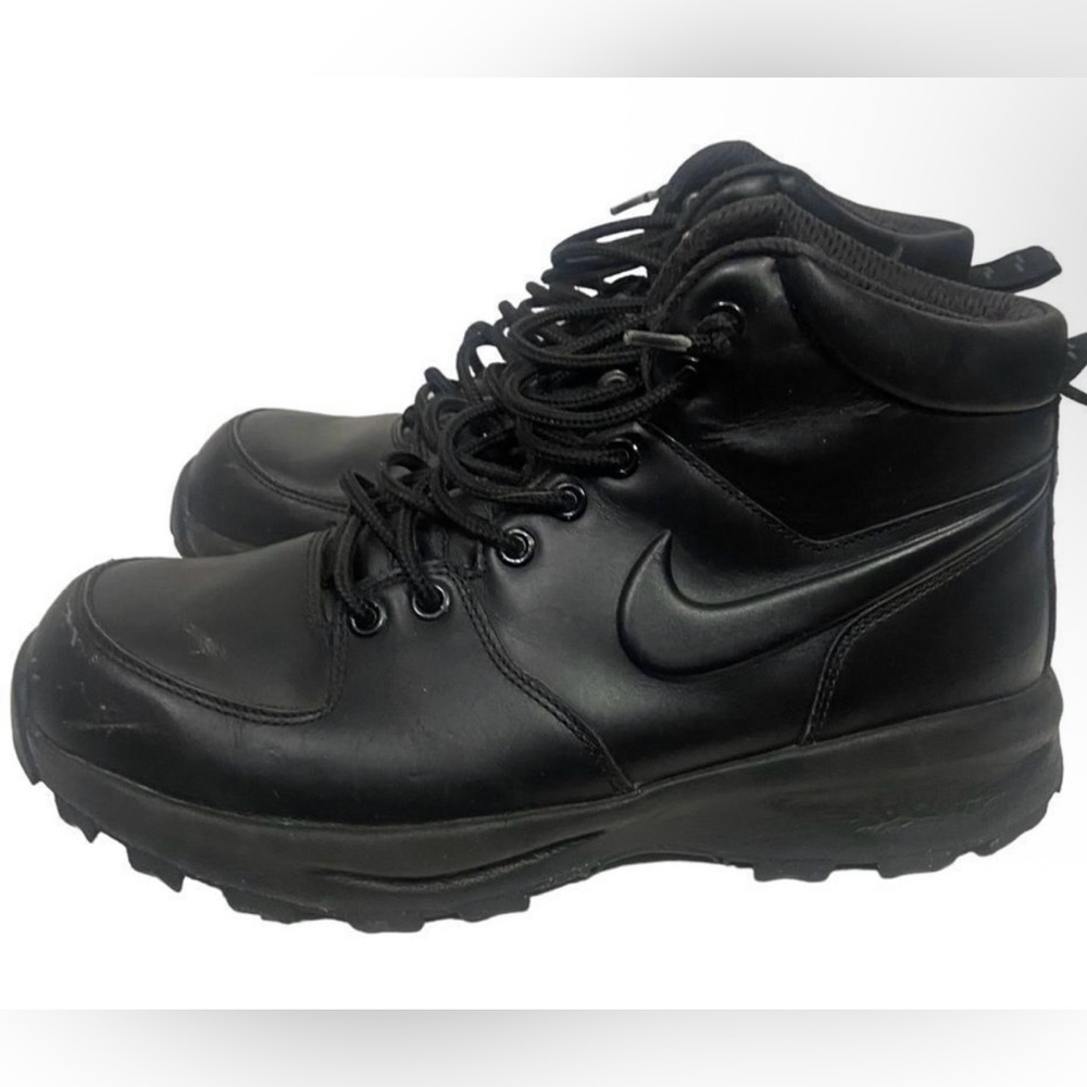 Nike Black Women's Boots